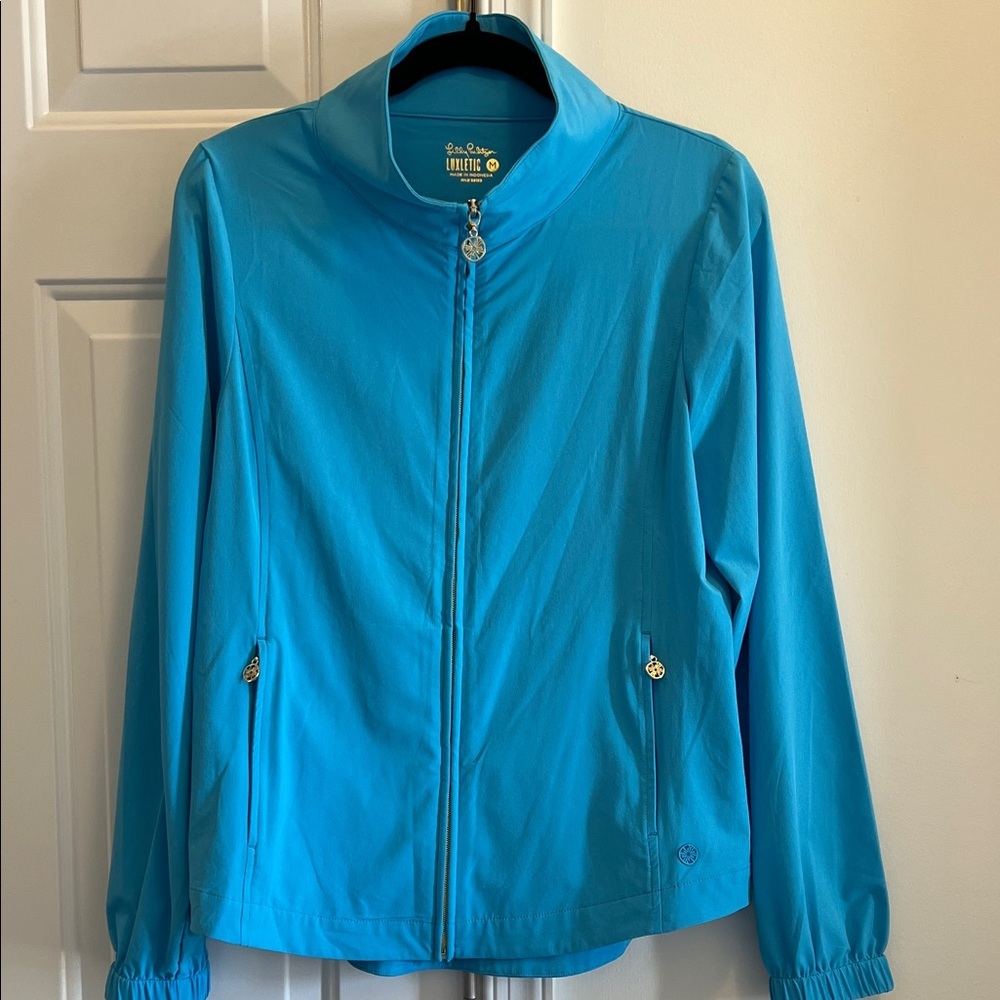 Lilly Pulitzer Performance Jacket in Cumulus Blue size M